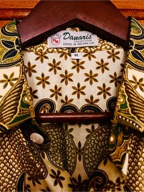 Danaris Collection Men’s Medium Batik Print Long Sleeve Button Down Shirt